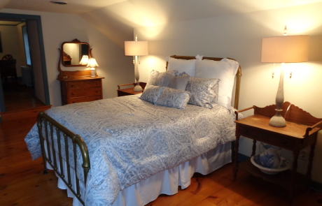 Attic Bedroom - AFTER